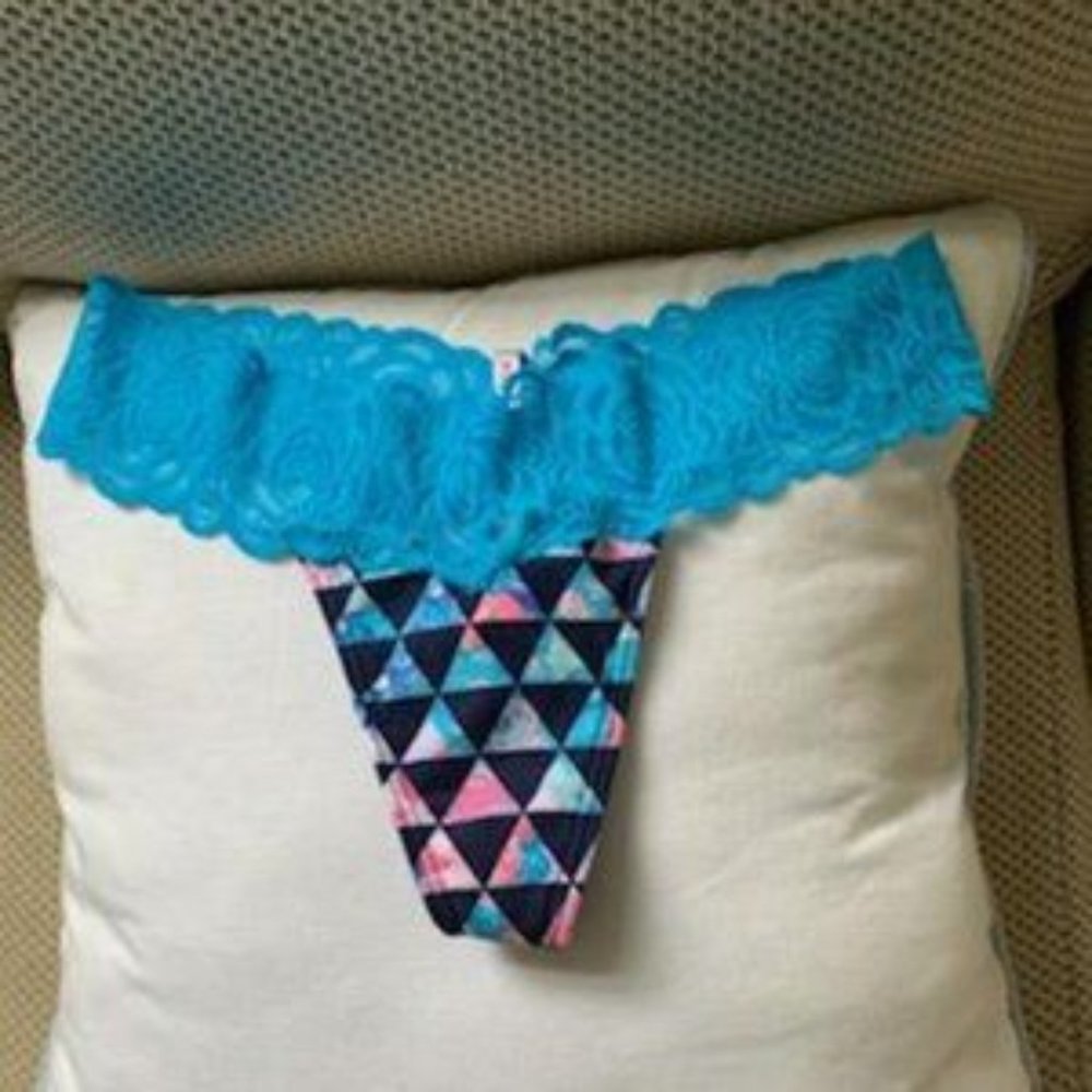 PINK Victorias Secret thong